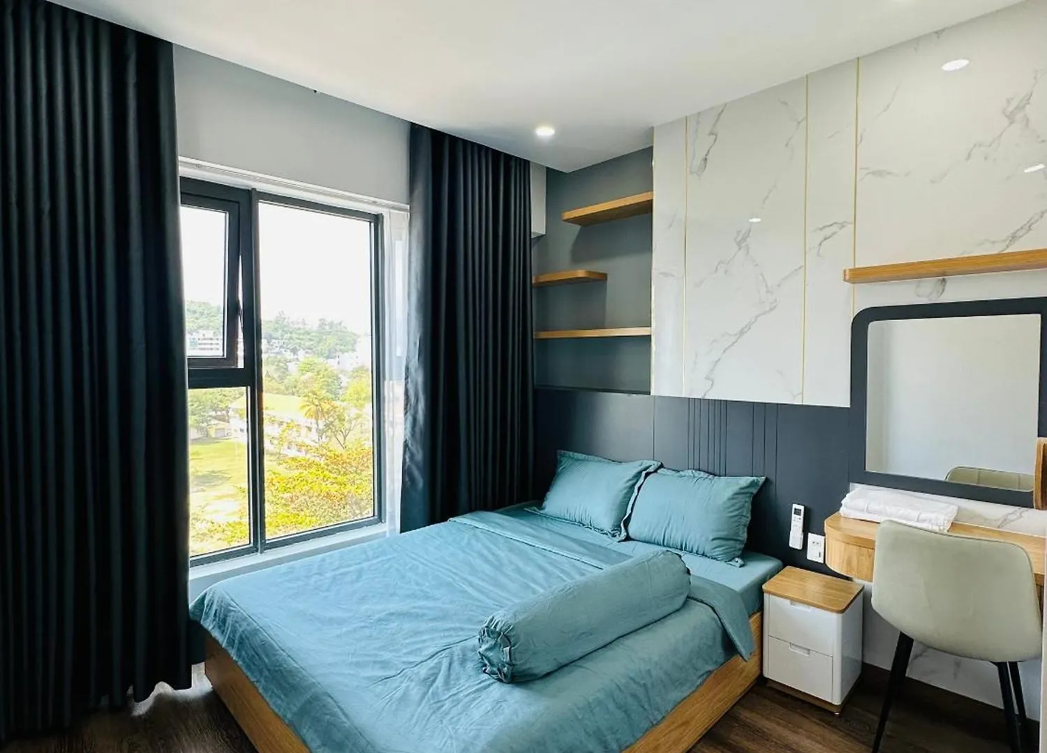Muong Thanh Oceanus Nha Trang Apartment Vietnam